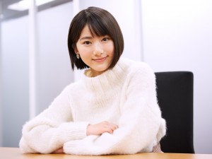 映画『ニセコイ』に出演する池間夏海