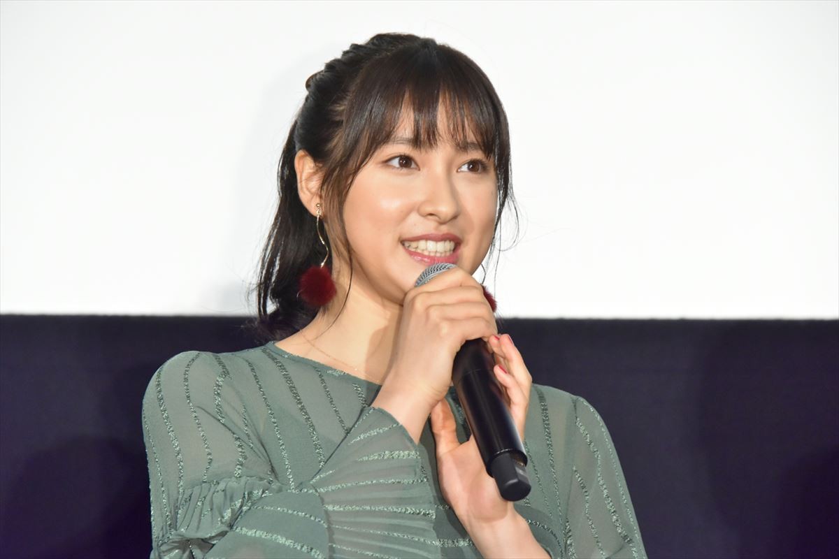 土屋太鳳、“制服卒業”を宣言！ 最新映画『春待つ僕ら』は「集大成」