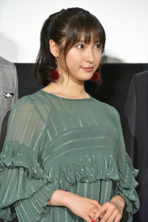 映画『春待つ僕ら』公開“Anniversary”舞台挨拶に出席した土屋太鳳