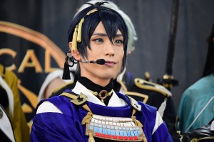 ミュージカル『刀剣乱舞』 ～真剣乱舞祭2018～　最終公演前会見に登壇した三日月宗近（黒羽麻璃央）