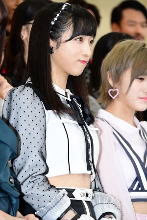 TBS『第60回輝く！日本レコード大賞』記者会見に登場した小栗有以