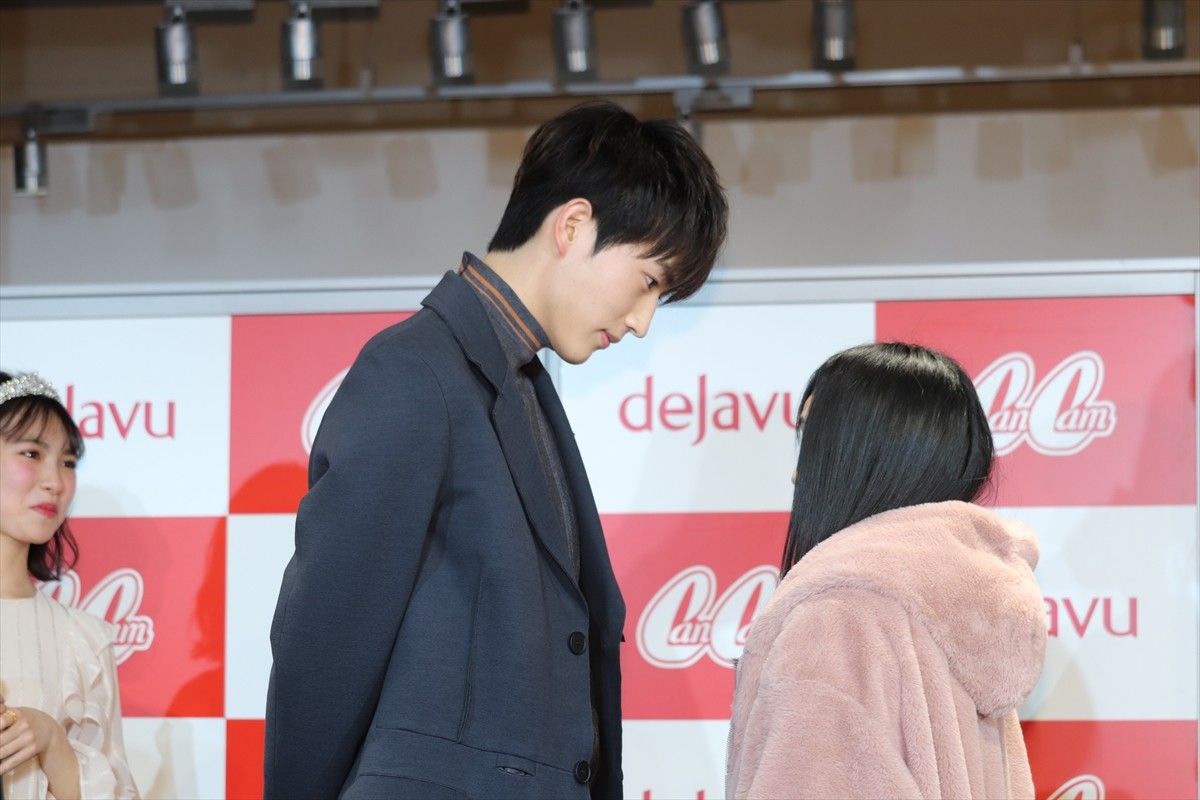 杉野遥亮＆石川恋、今年のクリスマスの予定は？　来年への意気込みも明かす
