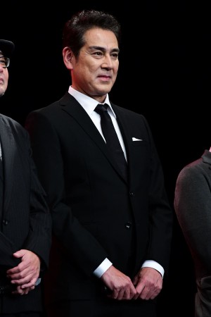 『マスカレード・ホテル』完成披露試写会に登場した宇梶剛士