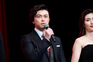 『マスカレード・ホテル』完成披露試写会に登場した勝地涼