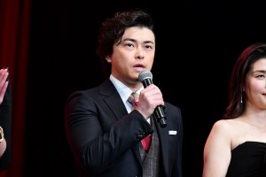 『マスカレード・ホテル』完成披露試写会に登場した勝地涼