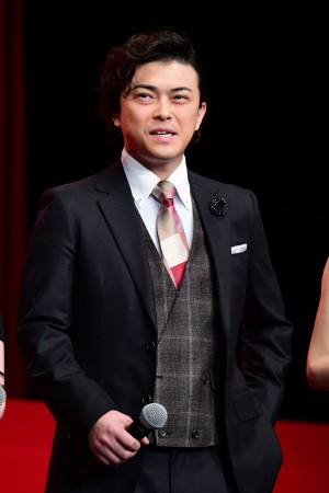 『マスカレード・ホテル』完成披露試写会に登場した勝地涼