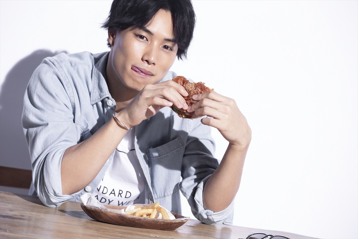 鈴木伸之、初の新郎姿を披露　結婚は「いい人がいたら、明日にでも」