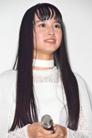 映画『平成仮面ライダー20作記念 仮面ライダー平成ジェネレーションズFOREVER』初日舞台挨拶に登壇した大幡しえり