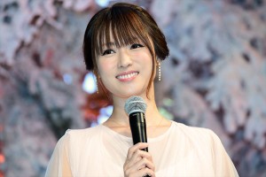 火曜ドラマ『初めて恋をした日に読む話』Xmasスペシャルイベントに登場した深田恭子