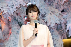 火曜ドラマ『初めて恋をした日に読む話』Xmasスペシャルイベントに登場した深田恭子
