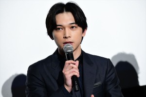 フジテレビ開局60周年特別企画『レ・ミゼラブル 終わりなき旅路』完成披露試写会に登場した吉沢亮