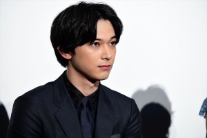 フジテレビ開局60周年特別企画『レ・ミゼラブル 終わりなき旅路』完成披露試写会に登場した吉沢亮