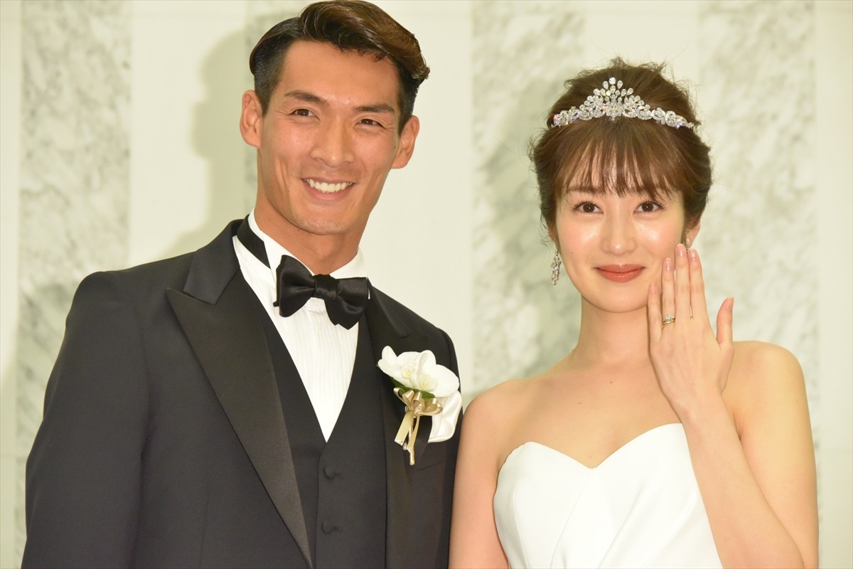 槙野智章 高梨臨 結婚披露宴で幸せオーラ全開 共に 幸せ と満面の笑み 18年12月26日 エンタメ ニュース クランクイン