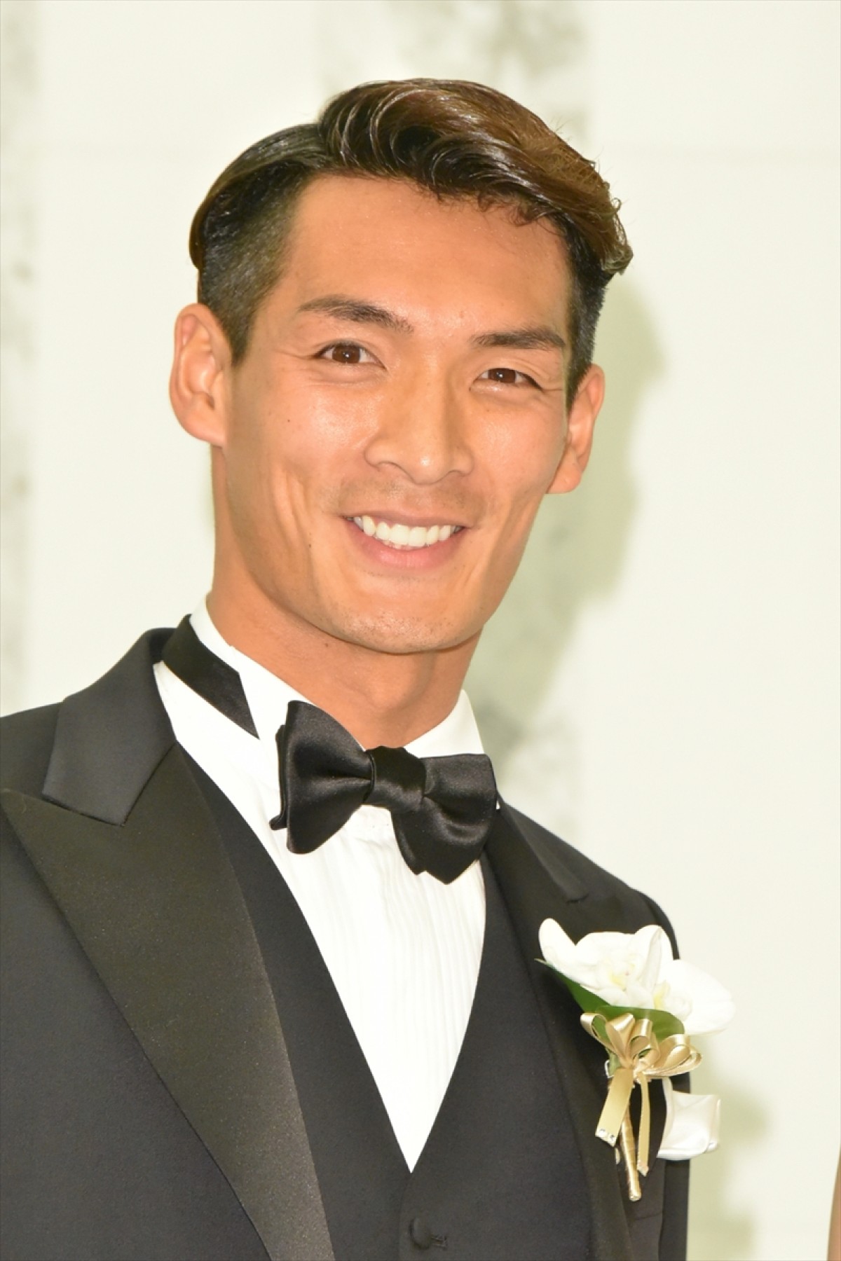 槙野智章＆高梨臨、結婚披露宴で幸せオーラ全開！ 共に「幸せ」と満面の笑み