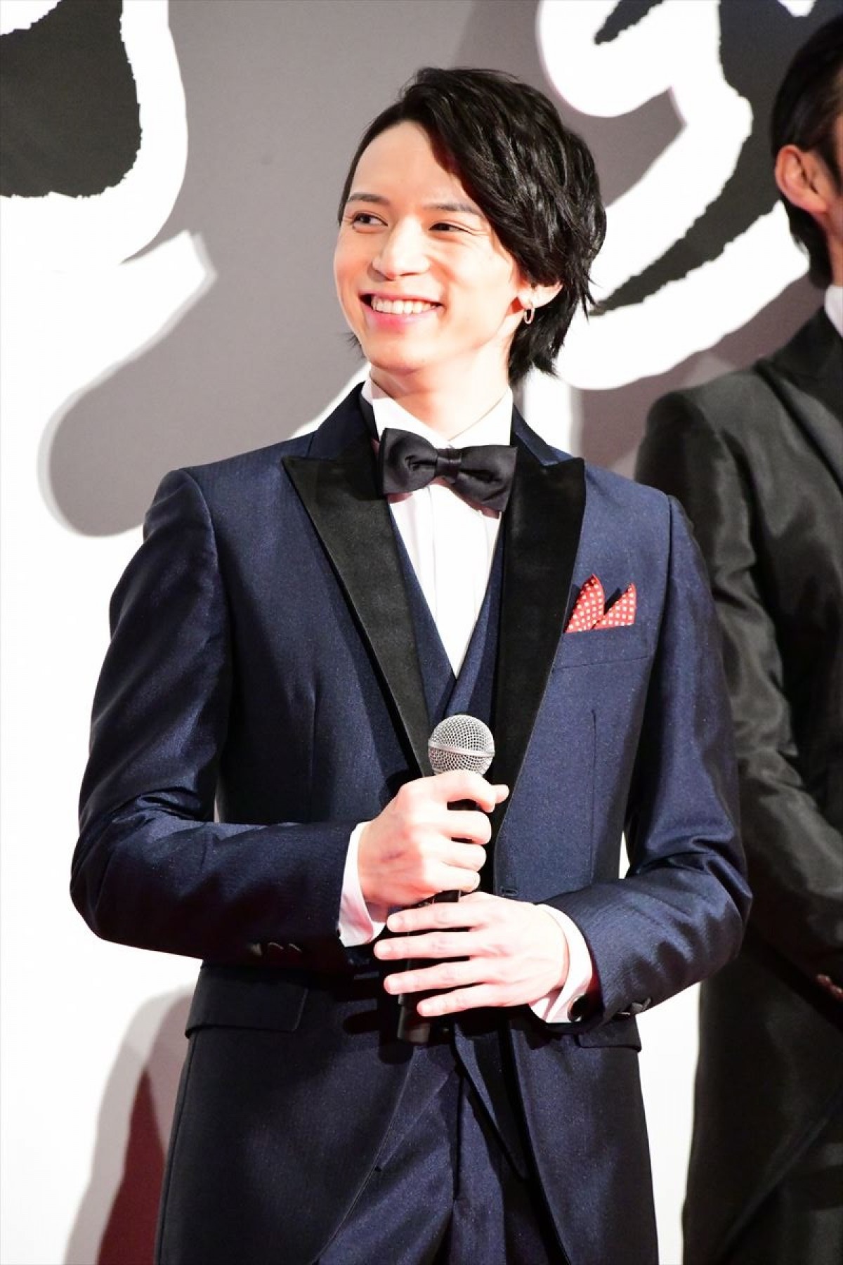 鈴木拡樹、ドローンを弓で射抜くハプニングで映画のヒットを願掛け！？
