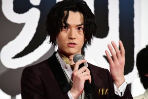 『映画刀剣乱舞』完成披露上映会に登場した和田雅成