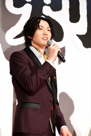 『映画刀剣乱舞』完成披露上映会に登場した和田雅成