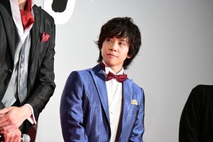 『映画刀剣乱舞』完成披露上映会に登場した椎名鯛造