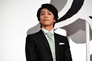 『映画刀剣乱舞』完成披露上映会に登場した廣瀬智紀