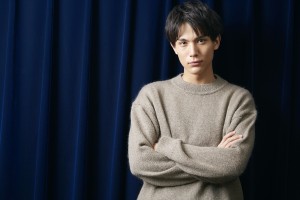 成人の日に写真集『maka hou』を発売する中川大志