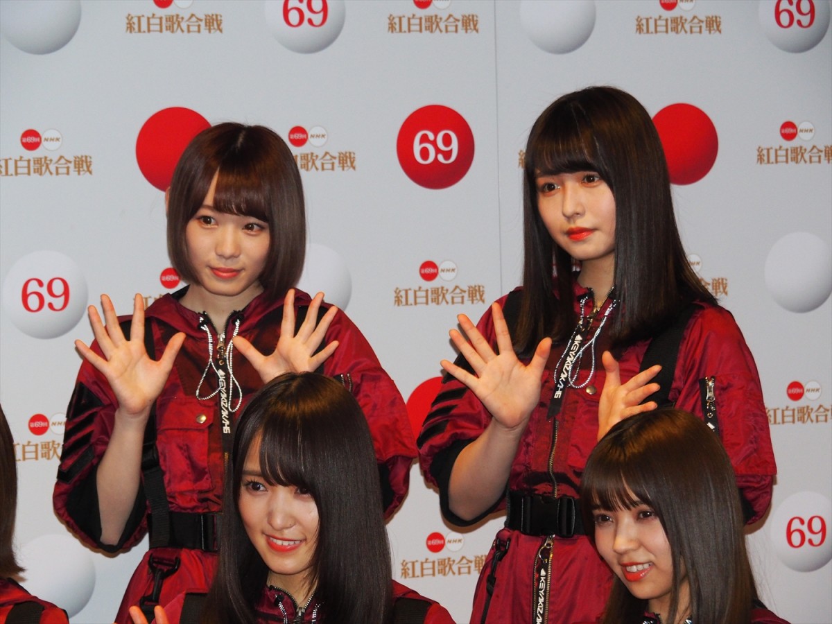 欅坂46・紅白センターは小林由依「平手の分まで頑張りたい」＜第69回紅白歌合戦＞