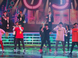 『第69回 NHK紅白歌合戦』のリハーサルに出席したDA PUMP＆内村光良