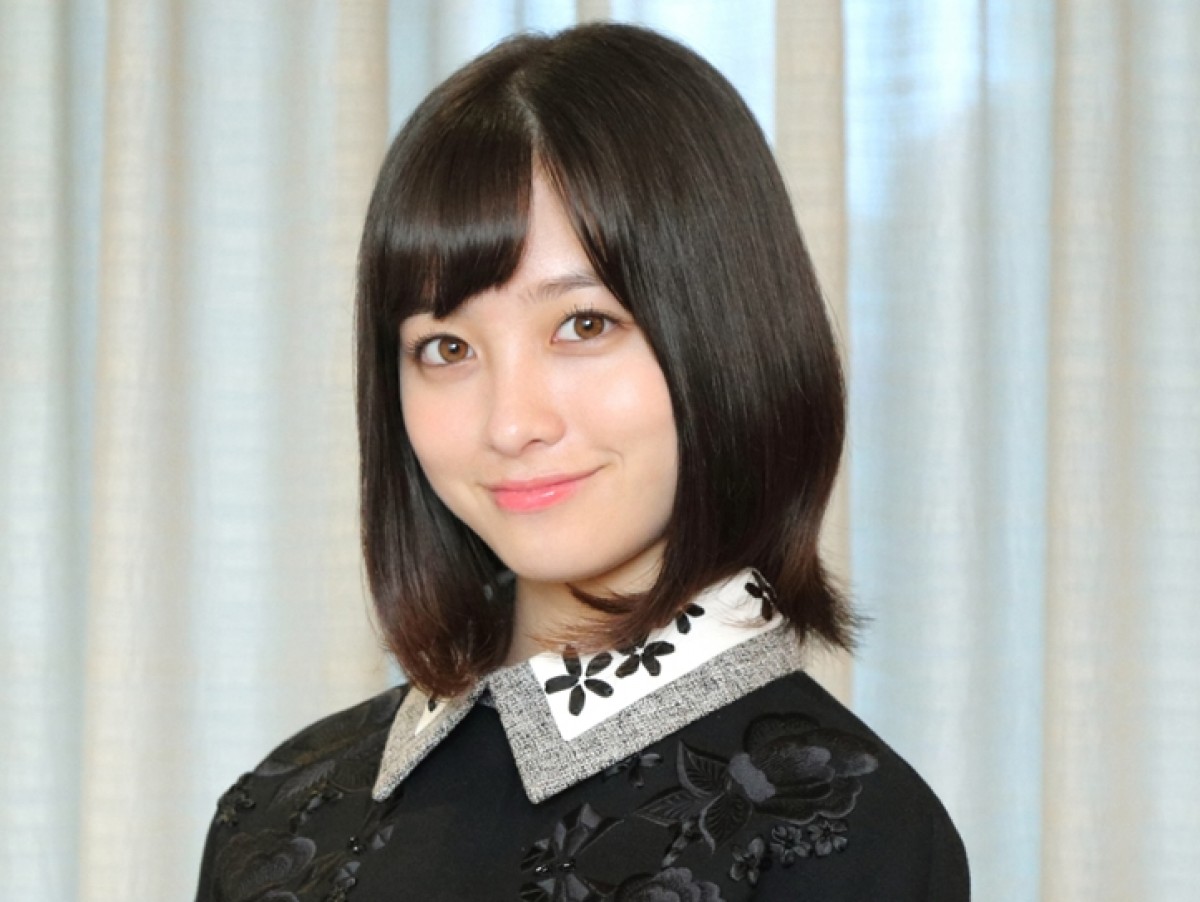 橋本環奈、新年の挨拶をツイート　晴れ着姿が“激かわ”と大反響