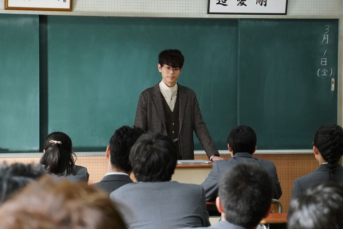 『3年A組』今夜スタート、菅田将暉と孤立した29人の生徒…「最後の授業」が始まる