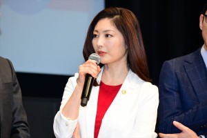 日曜劇場『グッドワイフ』プレミアム試写会＆舞台挨拶に登場した常盤貴子