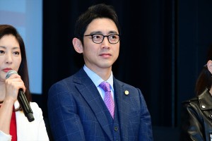 日曜劇場『グッドワイフ』プレミアム試写会＆舞台挨拶に登場した小泉孝太郎