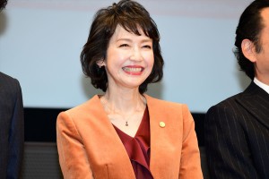 日曜劇場『グッドワイフ』プレミアム試写会＆舞台挨拶に登場した賀来千香子