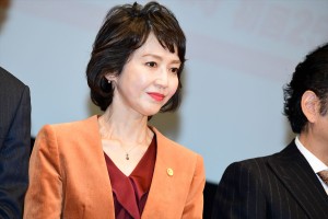 日曜劇場『グッドワイフ』プレミアム試写会＆舞台挨拶に登場した賀来千香子