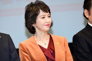日曜劇場『グッドワイフ』プレミアム試写会＆舞台挨拶に登場した賀来千香子