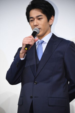 火曜ドラマ『初めて恋をした日に読む話』完成披露試写会・舞台挨拶に登壇した永山絢斗