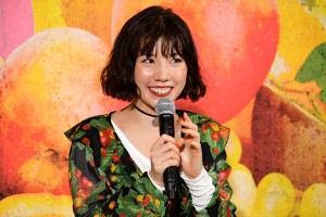 ドラマ24『フルーツ宅配便』第1話試写会＆記者会見に登場した仲里依紗