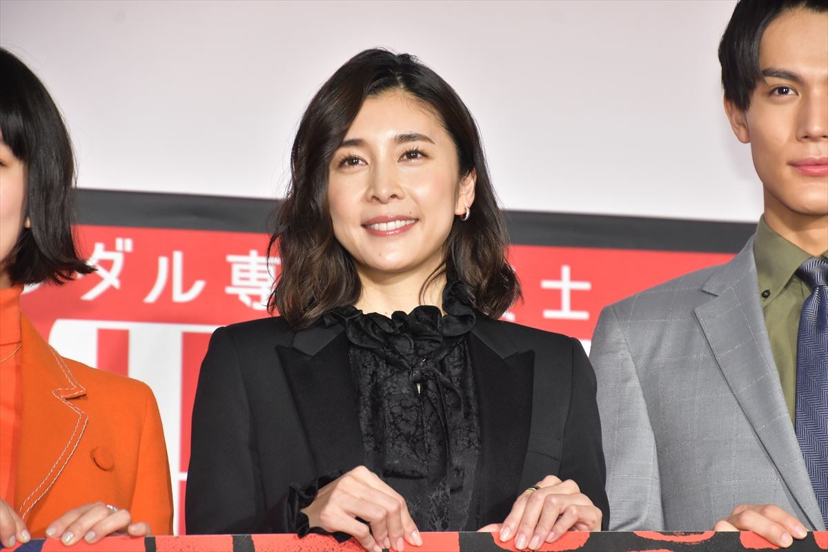 竹内結子、中川大志の“息子”から“同僚”への変化に「子どもの成長は早い」