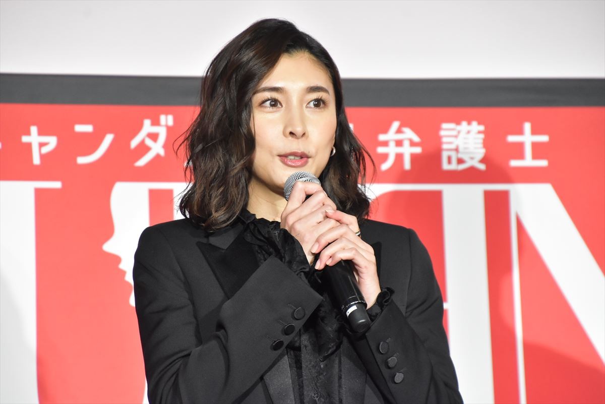 竹内結子、中川大志の“息子”から“同僚”への変化に「子どもの成長は早い」