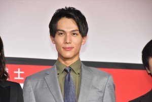 『スキャンダル専門弁護士 QUEEN』緊急号外制作発表会に登場した中川大志