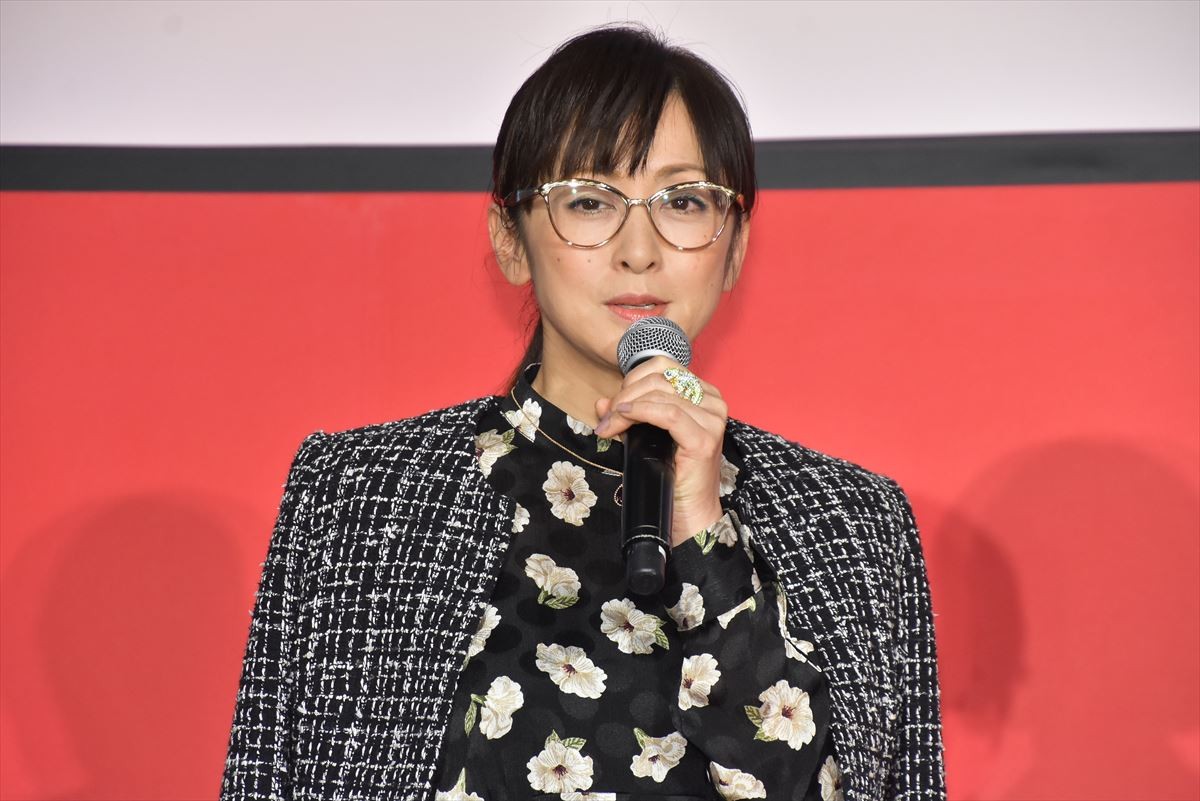 竹内結子、中川大志の“息子”から“同僚”への変化に「子どもの成長は早い」