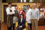 『メゾン・ド・ポリス』左上段から西島秀俊、小日向文世、角野卓造、野口五郎、近藤正臣　下段中央、高畑充希