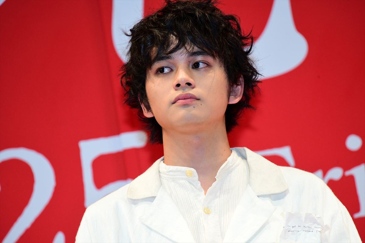 杉咲花、大きな決断は「ドレッシング」 新田真剣佑は共演者の秘密暴露