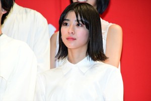 映画『十二人の死にたい子どもたち』のジャパンプレミアに登場した黒島結菜