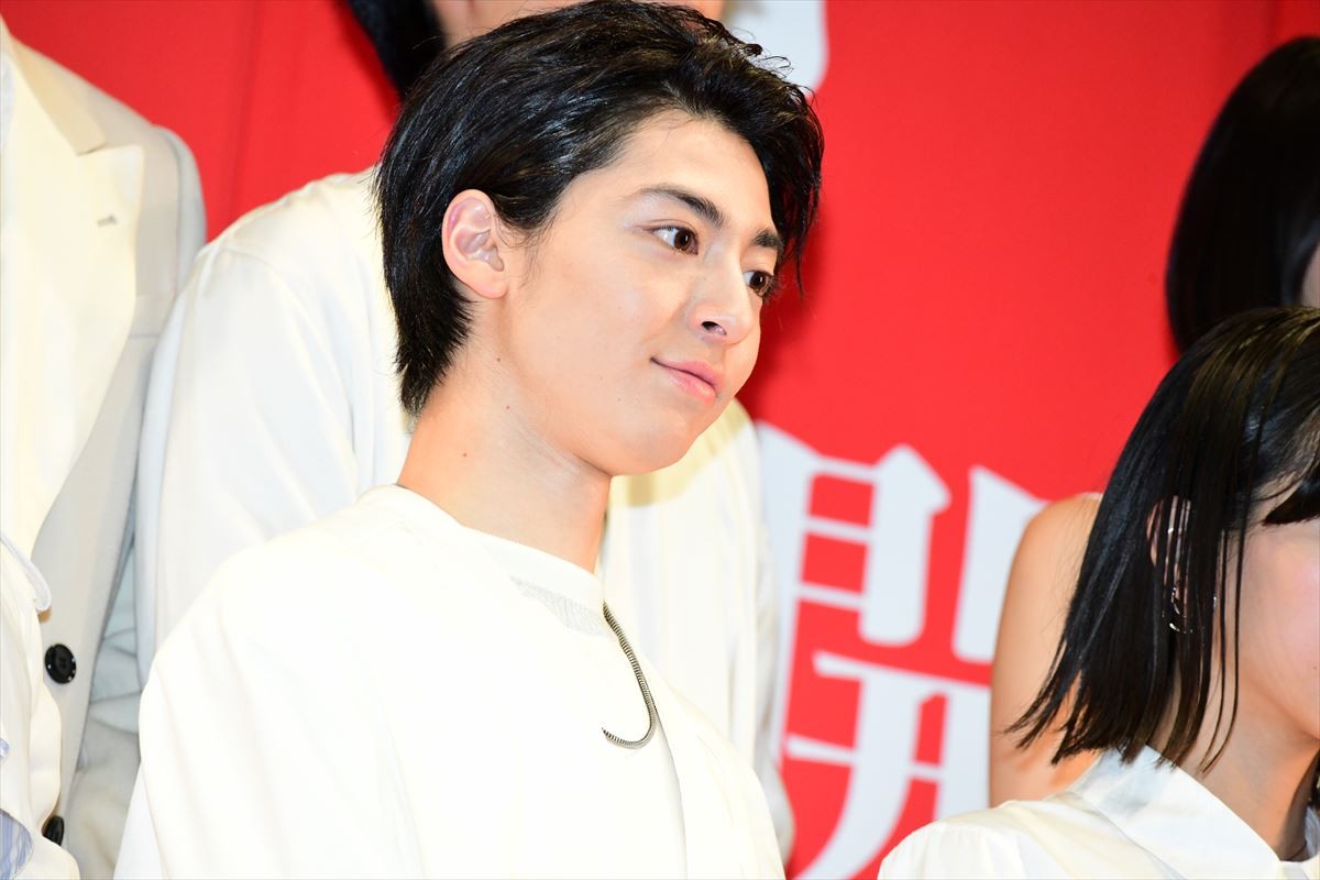 杉咲花、大きな決断は「ドレッシング」 新田真剣佑は共演者の秘密暴露