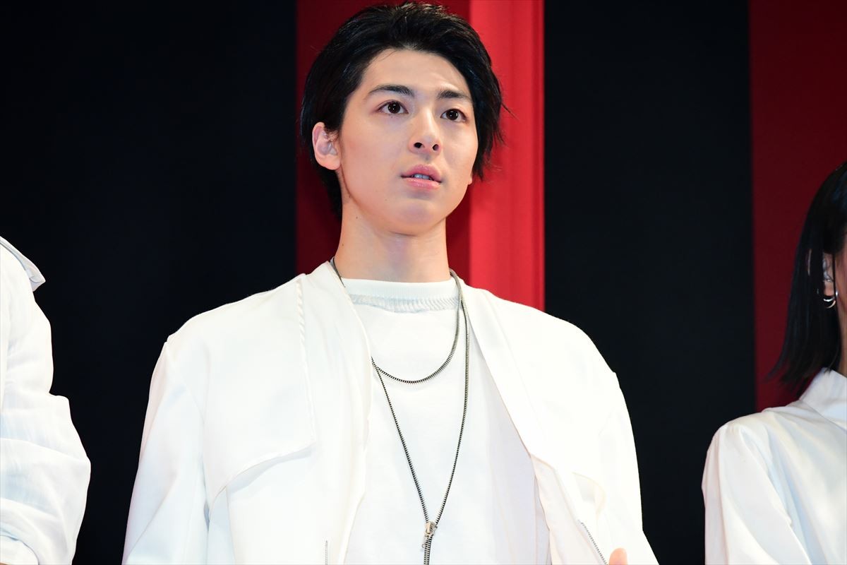 杉咲花、大きな決断は「ドレッシング」 新田真剣佑は共演者の秘密暴露