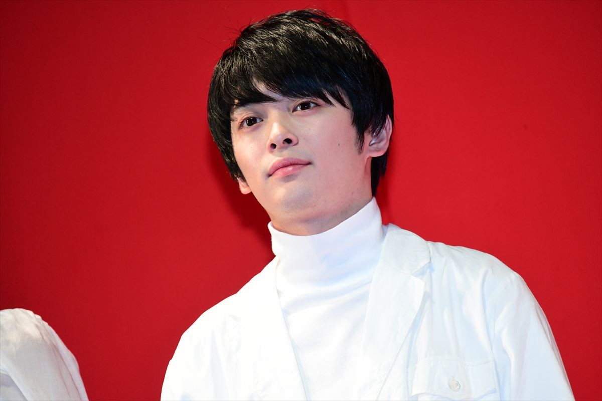 杉咲花、大きな決断は「ドレッシング」 新田真剣佑は共演者の秘密暴露
