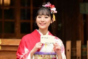 エイベックス・マネジメント 新春参拝＆晴れ着撮影会に登場した浅川梨奈