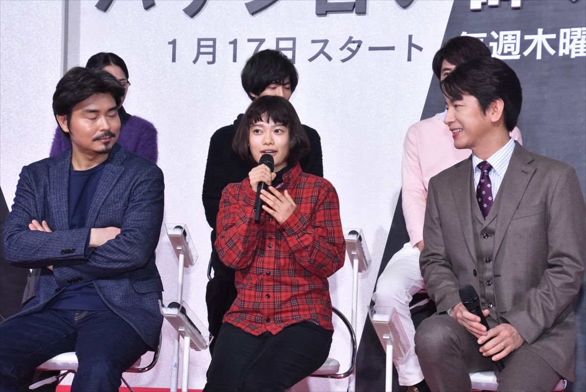 杉咲花、モチベーションの上げ方は「食べること」 撮影現場が“お菓子の国”に