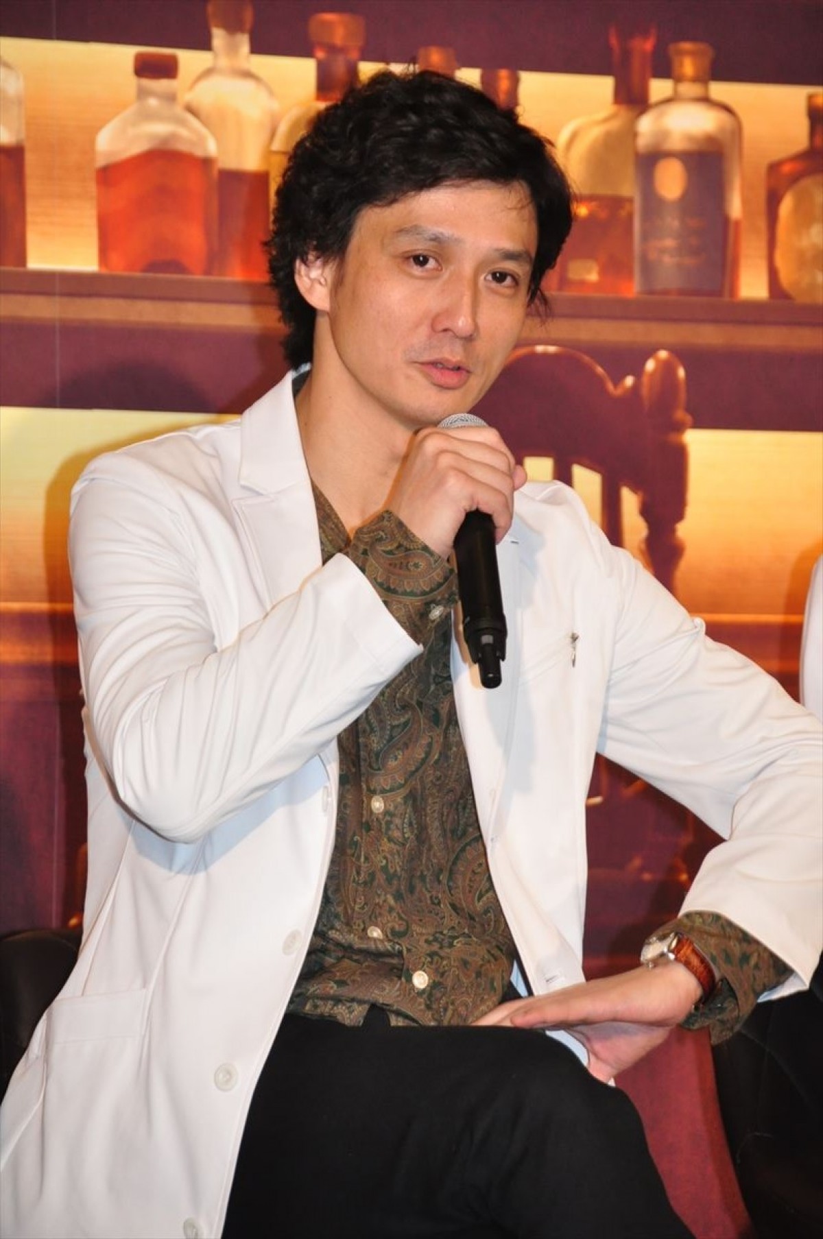 安藤政信「台本をあまり読まないので」 過去出演作のセリフをアドリブで引用