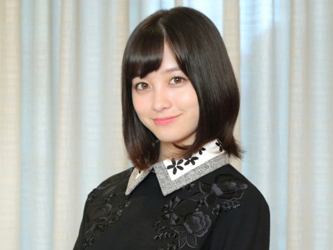 自身の公式ツイッターにて新年の挨拶と晴れ着姿を公開した橋本環奈