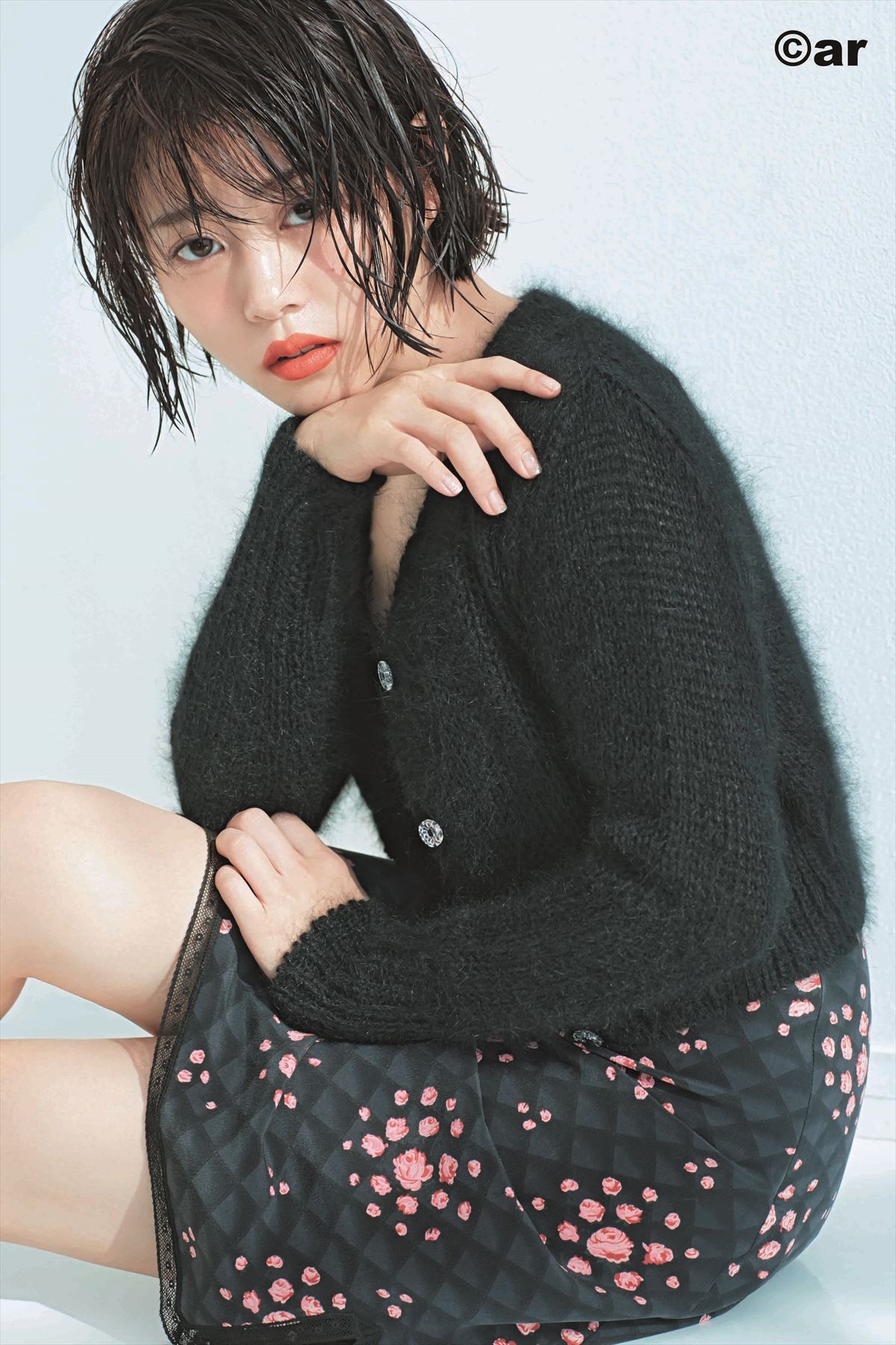 高畑充希、濡れ髪＆美肌がセクシー ばっさりショートで「ar」登場